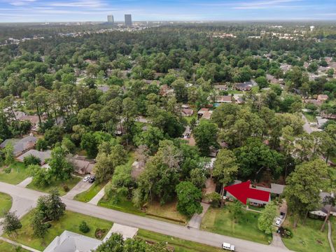 Tiny photo for 403 Spring Woods Drive, Spring, TX 77386 (MLS # 93559739)