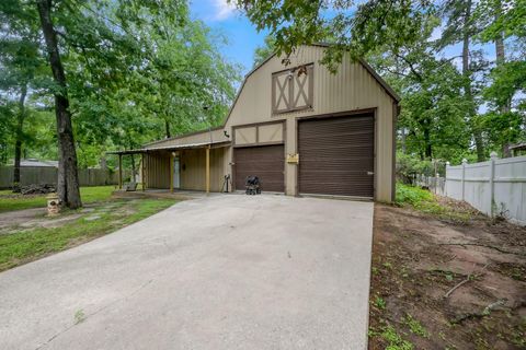 Tiny photo for 403 Spring Woods Drive, Spring, TX 77386 (MLS # 93559739)