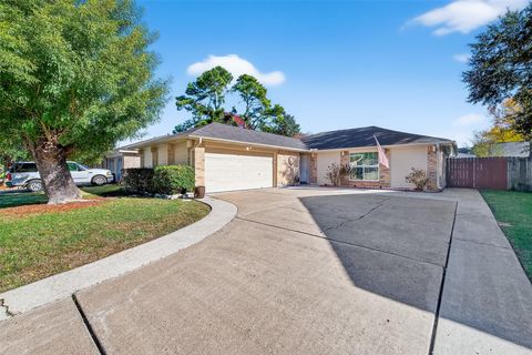 Photo of 7226 Skybright Lane, Houston, TX 77095 (MLS # 69595270)