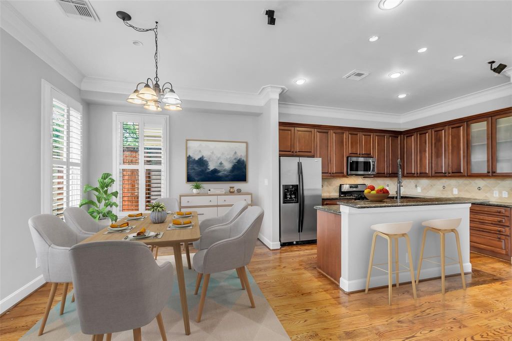 Photo of 1408 Alabama Street, Houston, TX 77004 (MLS # 33833371)