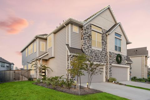 Photo of 21146 Medina River Drive, Cypress, TX 77433 (MLS # 36559536)