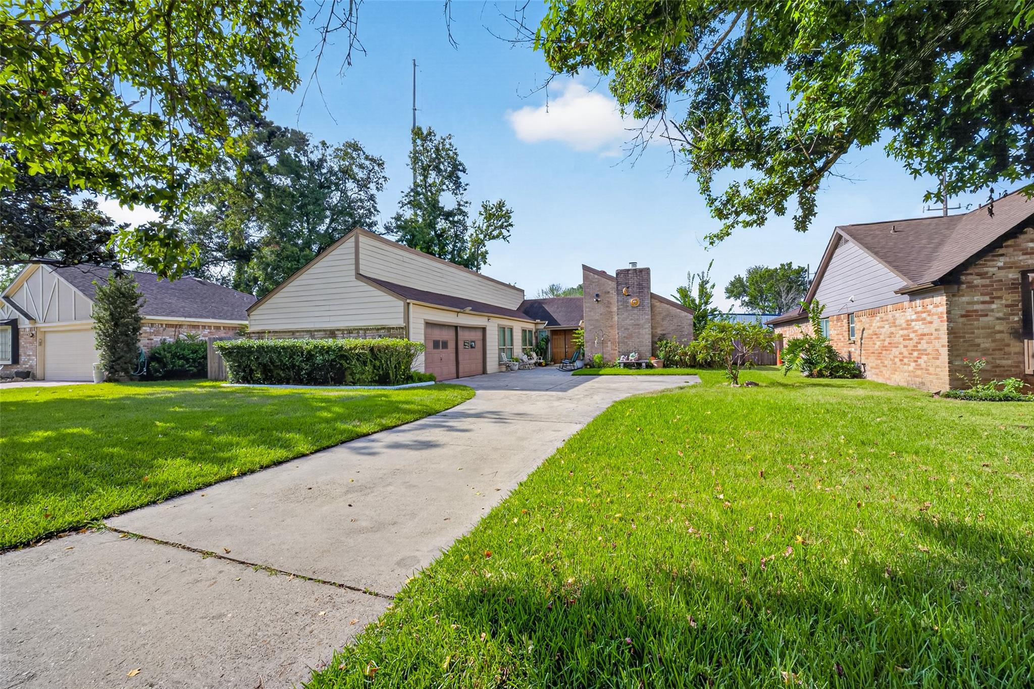 5522 Green Timbers Drive