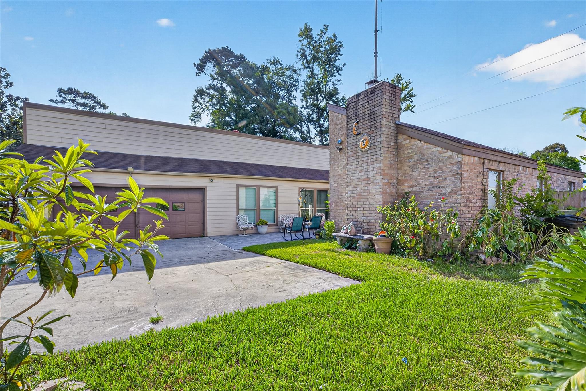 5522 Green Timbers Drive