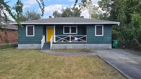 Photo of 6002 Haight Street, Houston, TX 77028 (MLS # 22420614)