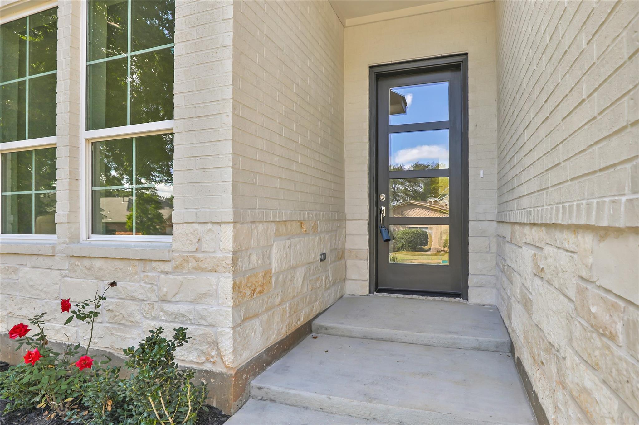101 Fairway View Ct