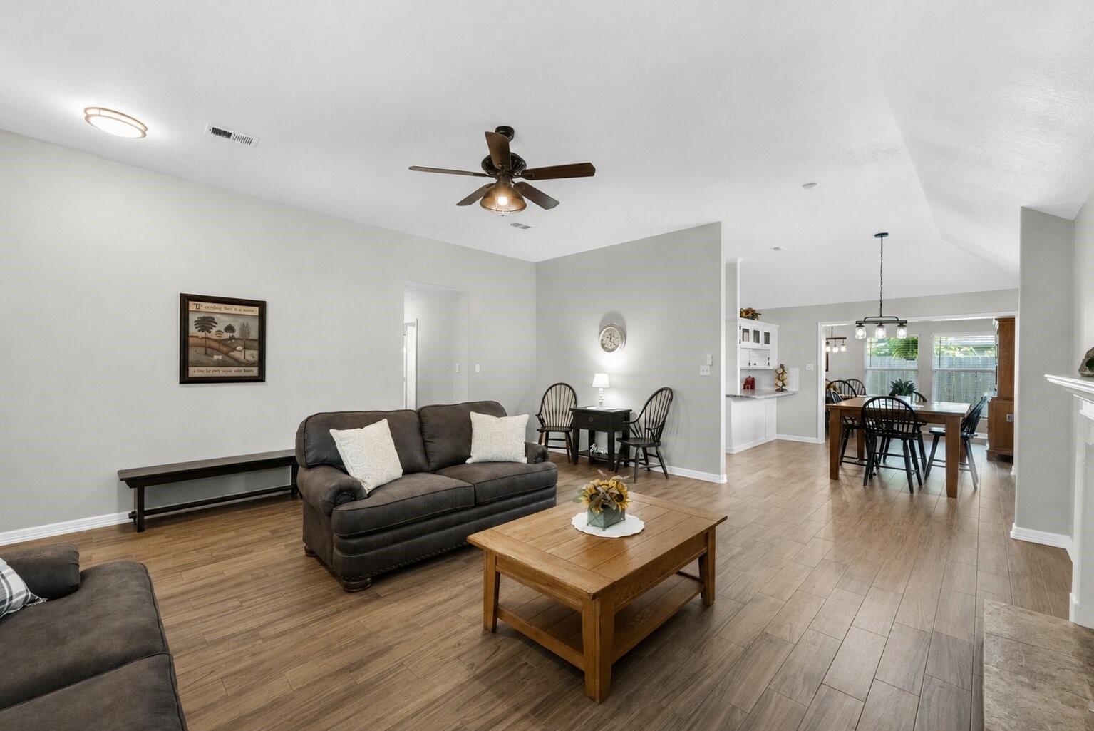 606 Walnut Street