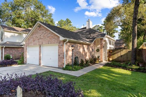 Photo of 31 N Rushwing Circle, The Woodlands, TX 77381 (MLS # 18472548)