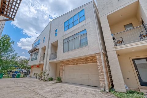 Photo of 5315 Lillian Street, Houston, TX 77007 (MLS # 13657156)