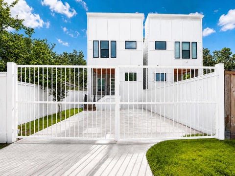 Photo of 2208 Bleker Street, Houston, TX 77026 (MLS # 68055572)