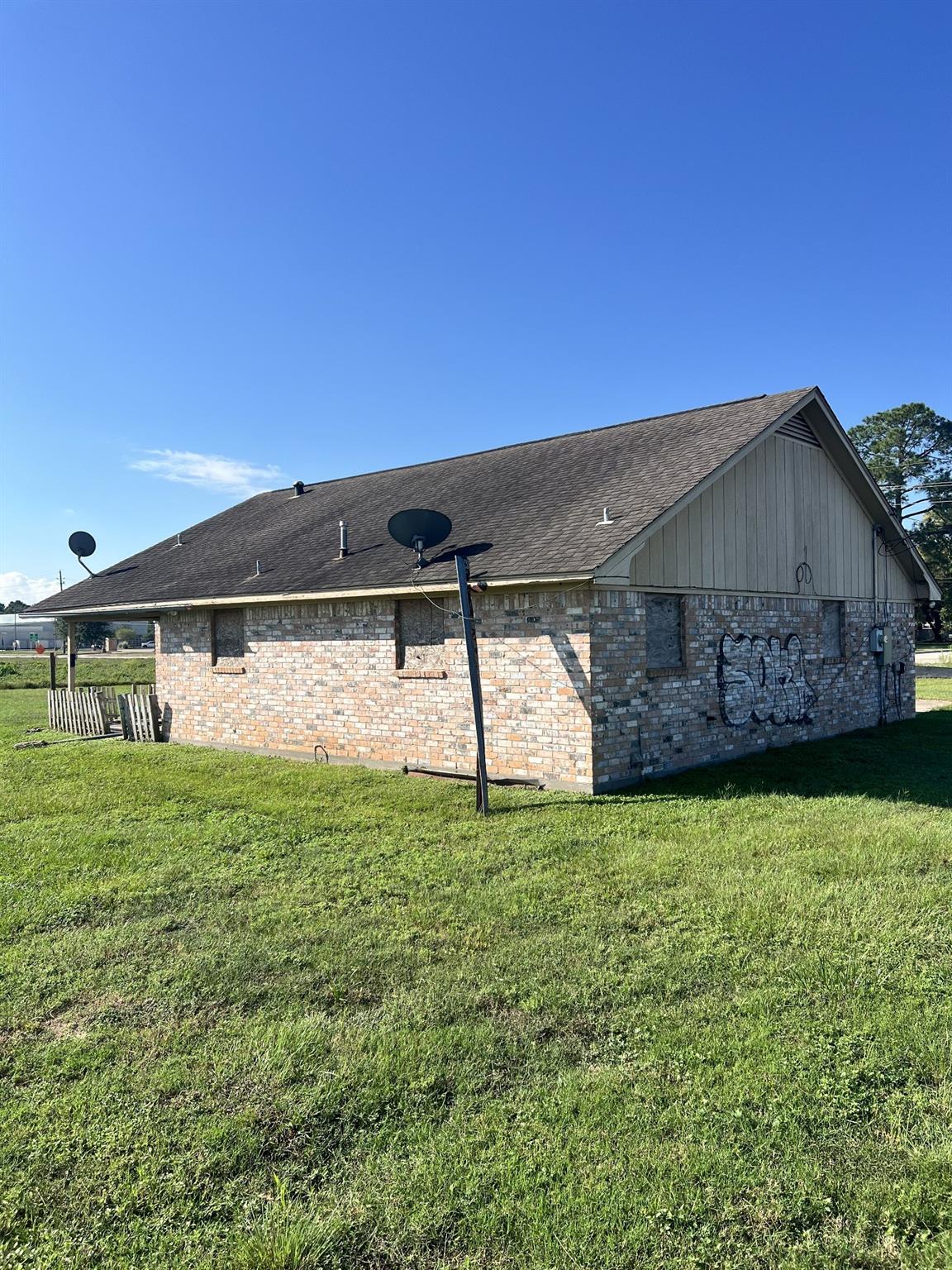 00 Stuebner Airline Road