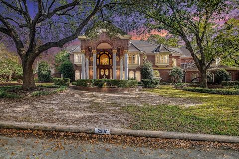 Photo of 2907 Cedar Woods Place, Houston, TX 77068 (MLS # 24750269)