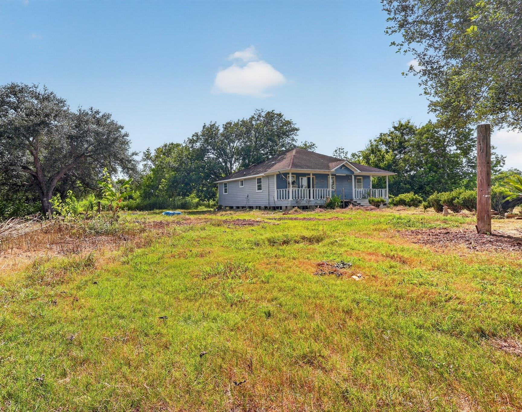 118 County Road 932a/Elm