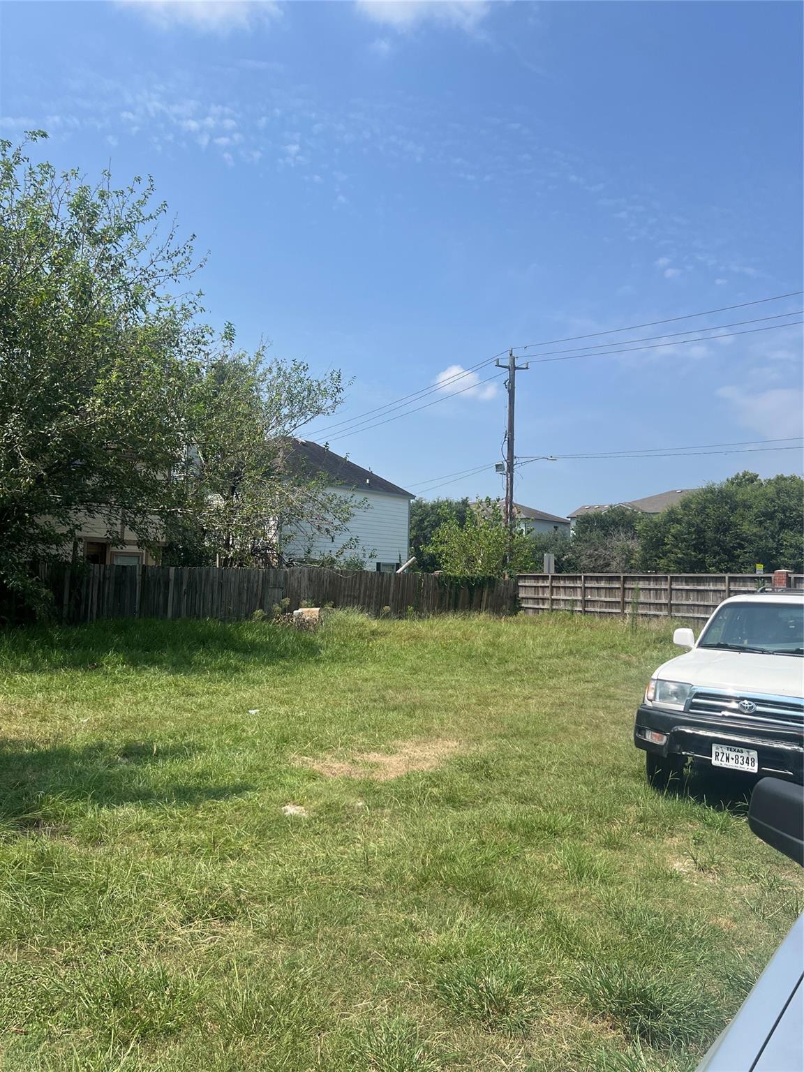 7050 Inwood Park Dr Drive