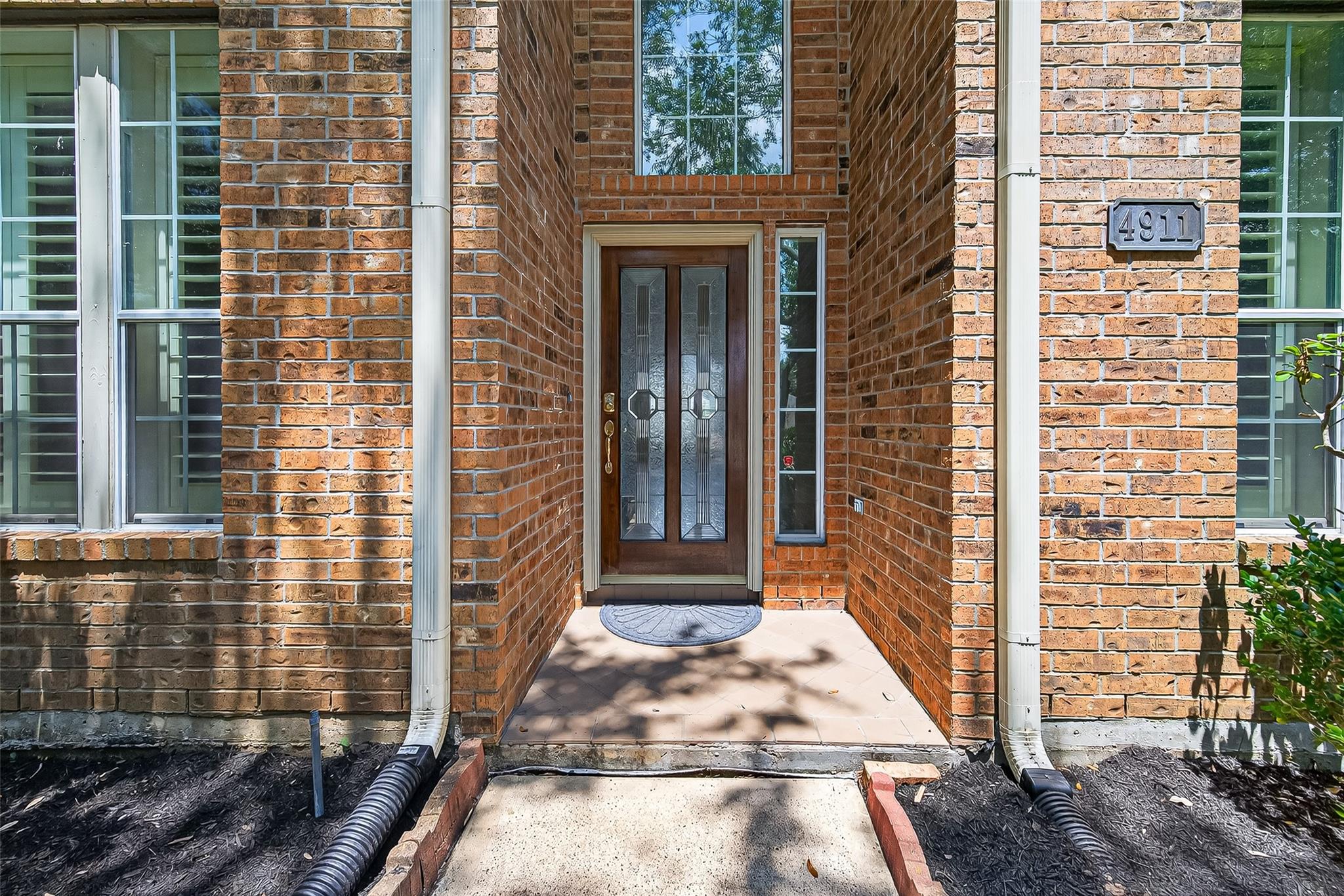 4911 Chappel Hill Drive