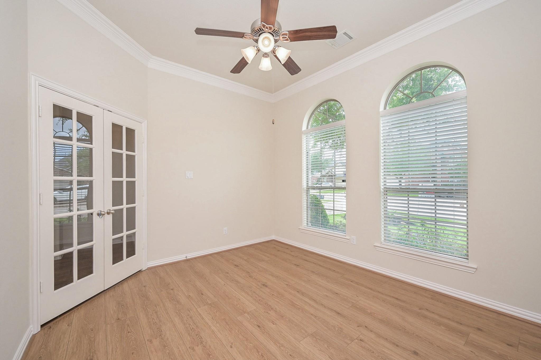 28115 Chalet Park Drive