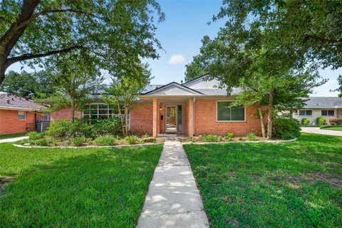 Photo of 2202 Viking Drive, Houston, TX 77018 (MLS # 90199771)