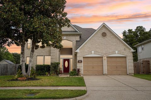 Photo of 1003 Canterbury Drive, Pearland, TX 77584 (MLS # 43511560) Photo of 1003 Canterbury Drive, Pearland, TX 77584 (MLS # 43511560)