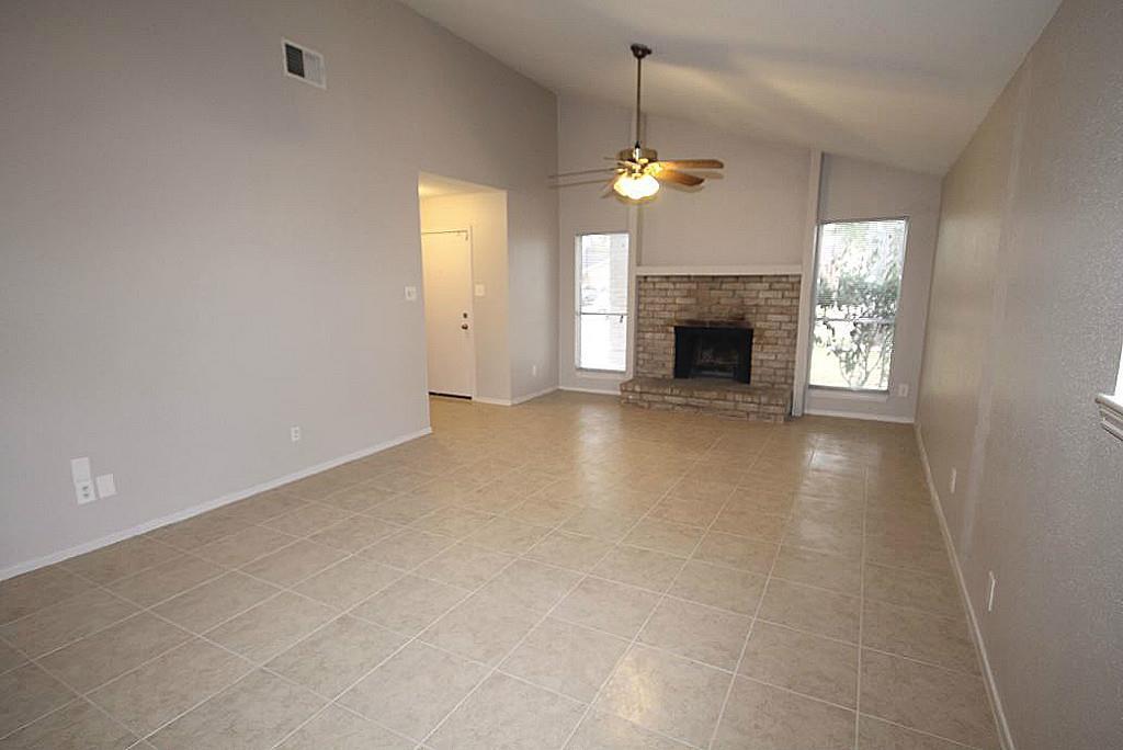 1106 Ravenscourt Drive
