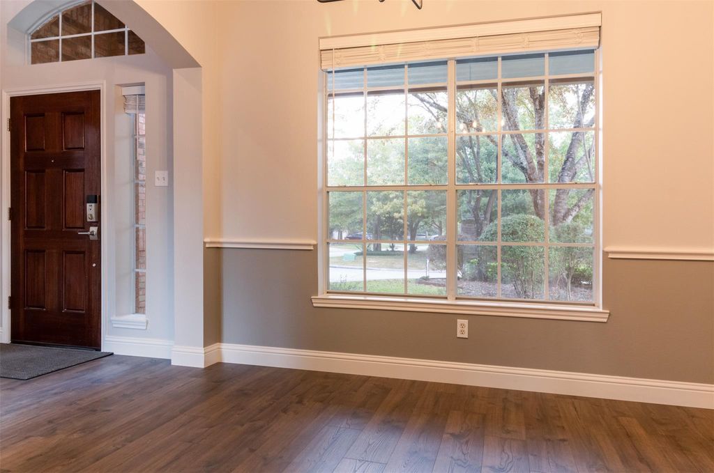 Photo of 46 Wimberly Way, Conroe, TX 77385 (MLS # 10213912)