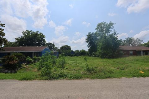 10414 Chesterfield Drive Houston TX 77051