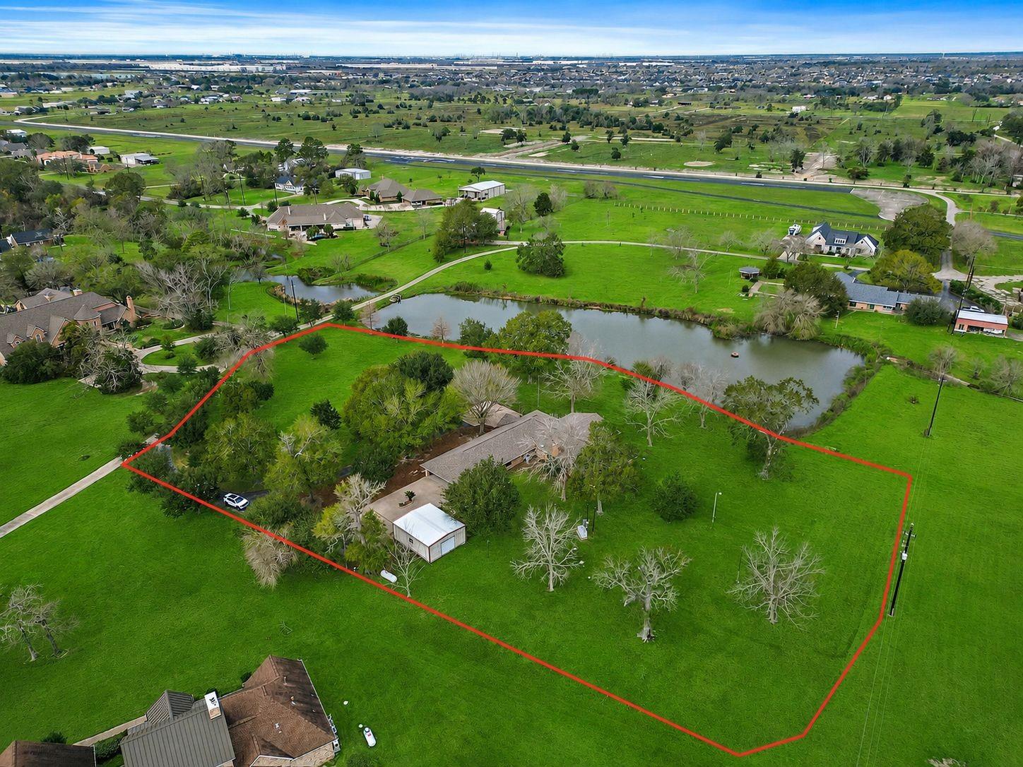 15151 Lakeview Drive