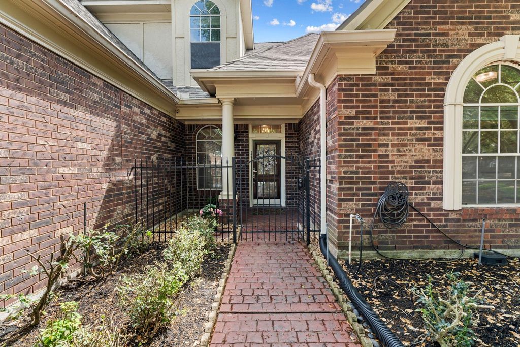 Photo of 4614 Golden Pond Court, Sugar Land, TX 77479 (MLS # 71181667)