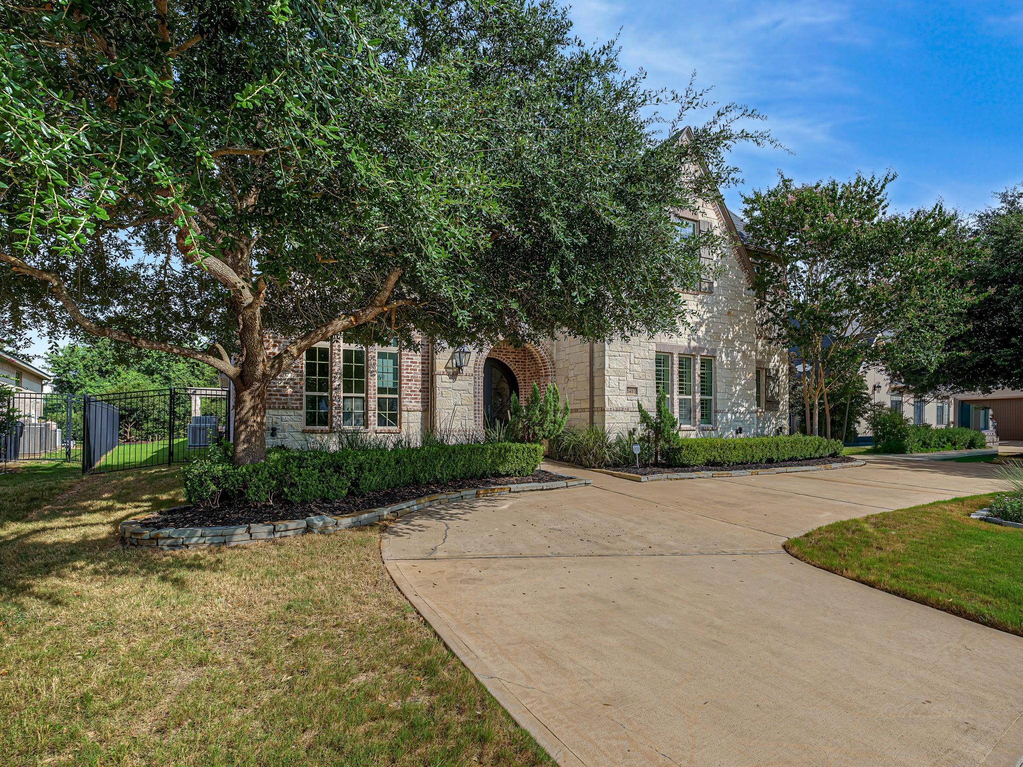5407 Fleming Rock Lane