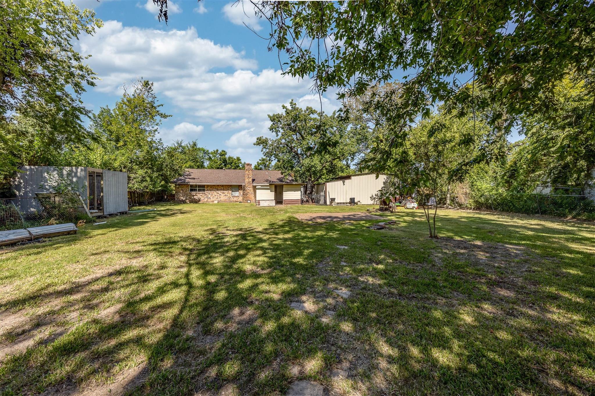 501 N Magnolia Street