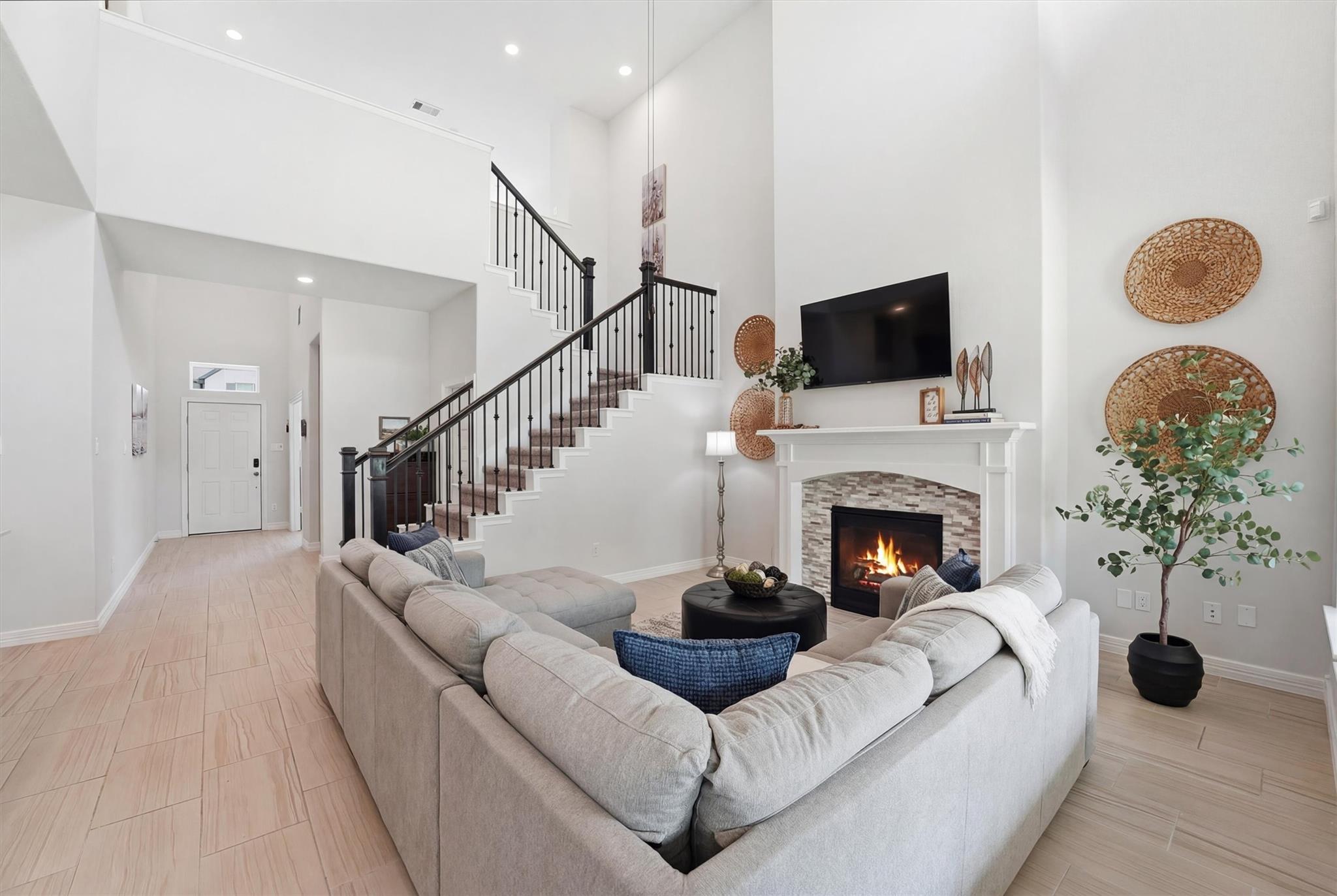 11923 Harborside Drift Way