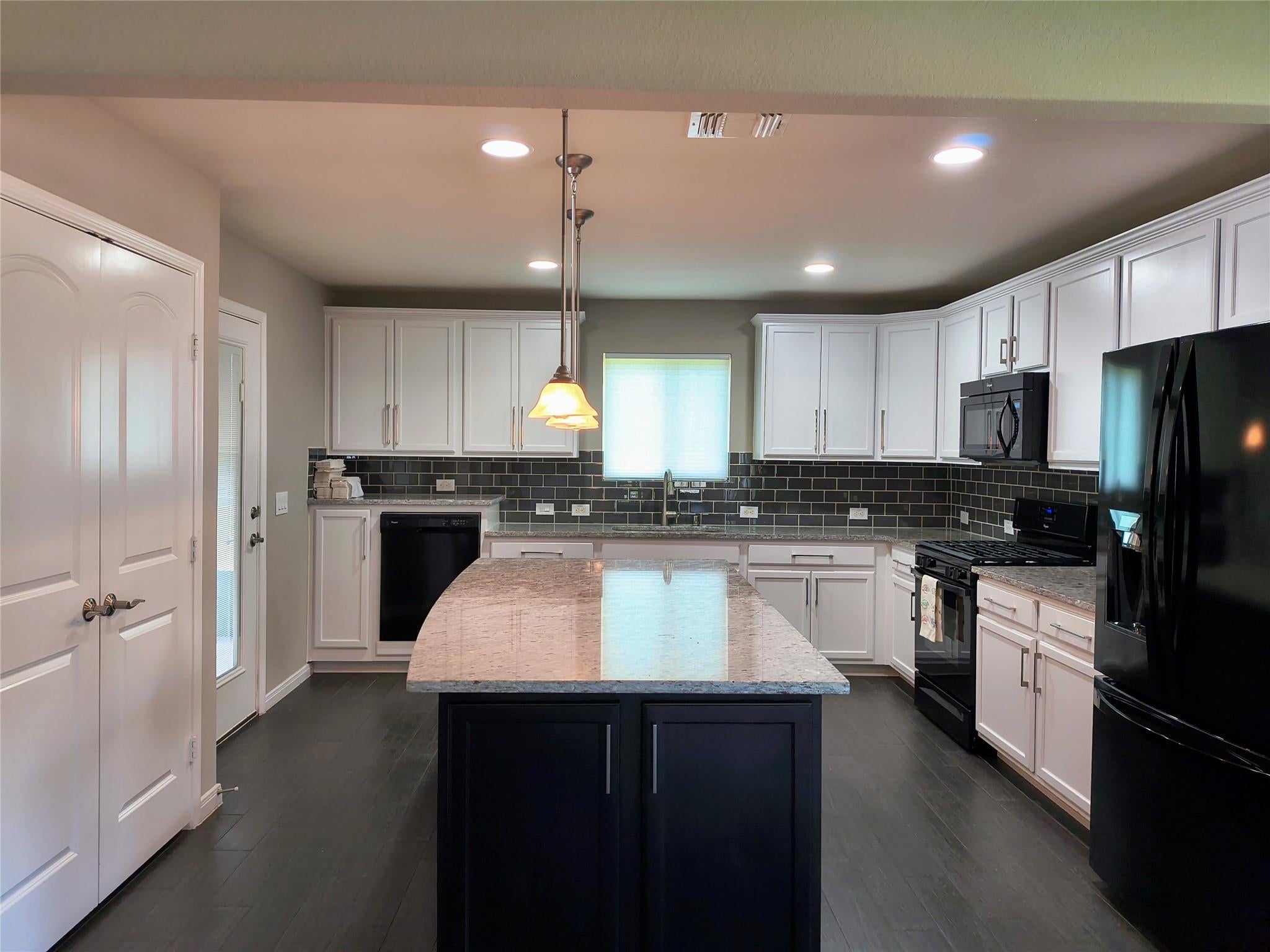 3211 Canella Cove
