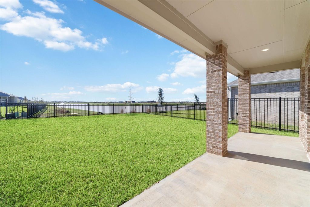 Photo of 3037 Avenida Sonoma Dr, Katy, TX 77493 (MLS # 77992613)