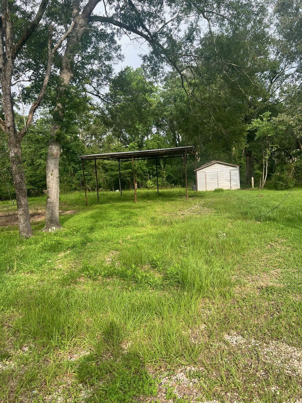 Photo of 48 Magnolia Road, Woodbranch, TX 77357 (MLS # 17021591)