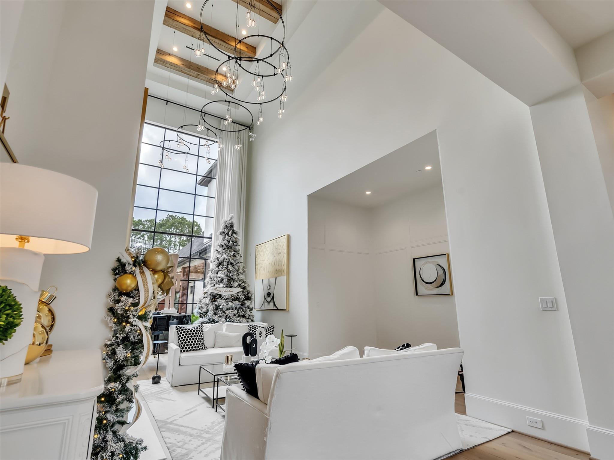 2520 San Miguel Drive