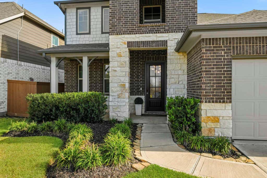 Photo of 209 Sunray Creek Drive, Katy, TX 77493 (MLS # 36286485)
