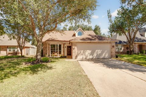Photo of 19530 Stamford Drive, Tomball, TX 77375 (MLS # 90900863)