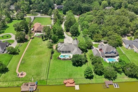 Photo of 32318 Spinnaker Run, Magnolia, TX 77354 (MLS # 85239023)