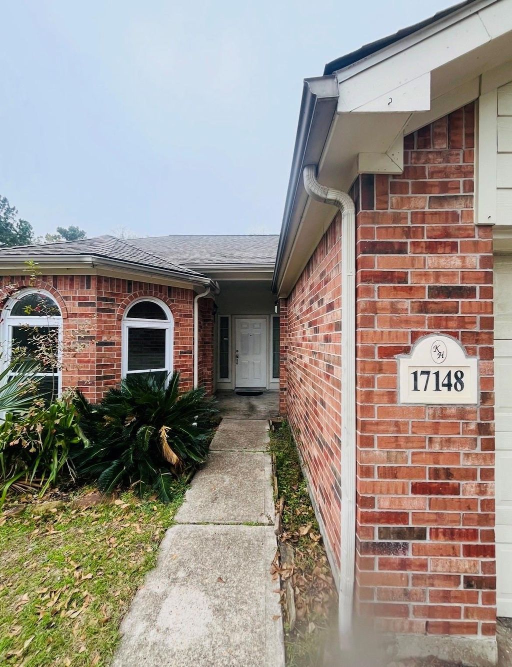 Photo of 17148 Gleneagle Drive S, Conroe, TX 77385 (MLS # 26432713)