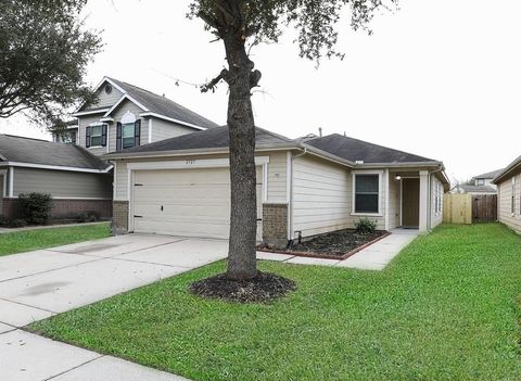 Photo of 2727 Piney Lake Court, Houston, TX 77038 (MLS # 50202825)