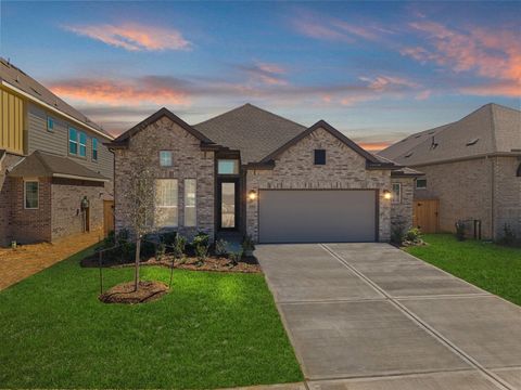 Photo of 2414 Garden Arbor Rd, Tomball, TX 77375 (MLS # 54515508)