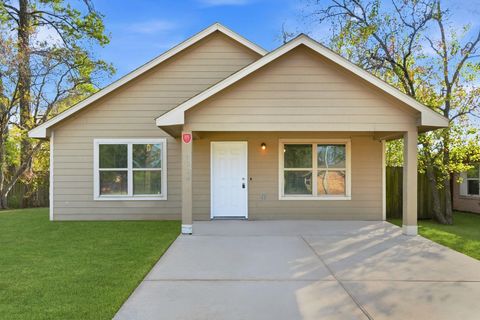 Photo of 9334 Laura Koppe Road, Houston, TX 77078 (MLS # 92563250)