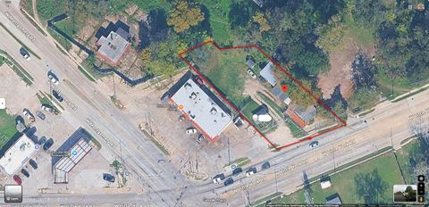 Photo of 1060 W Little York Road, Houston, TX 77091 (MLS # 57845426)