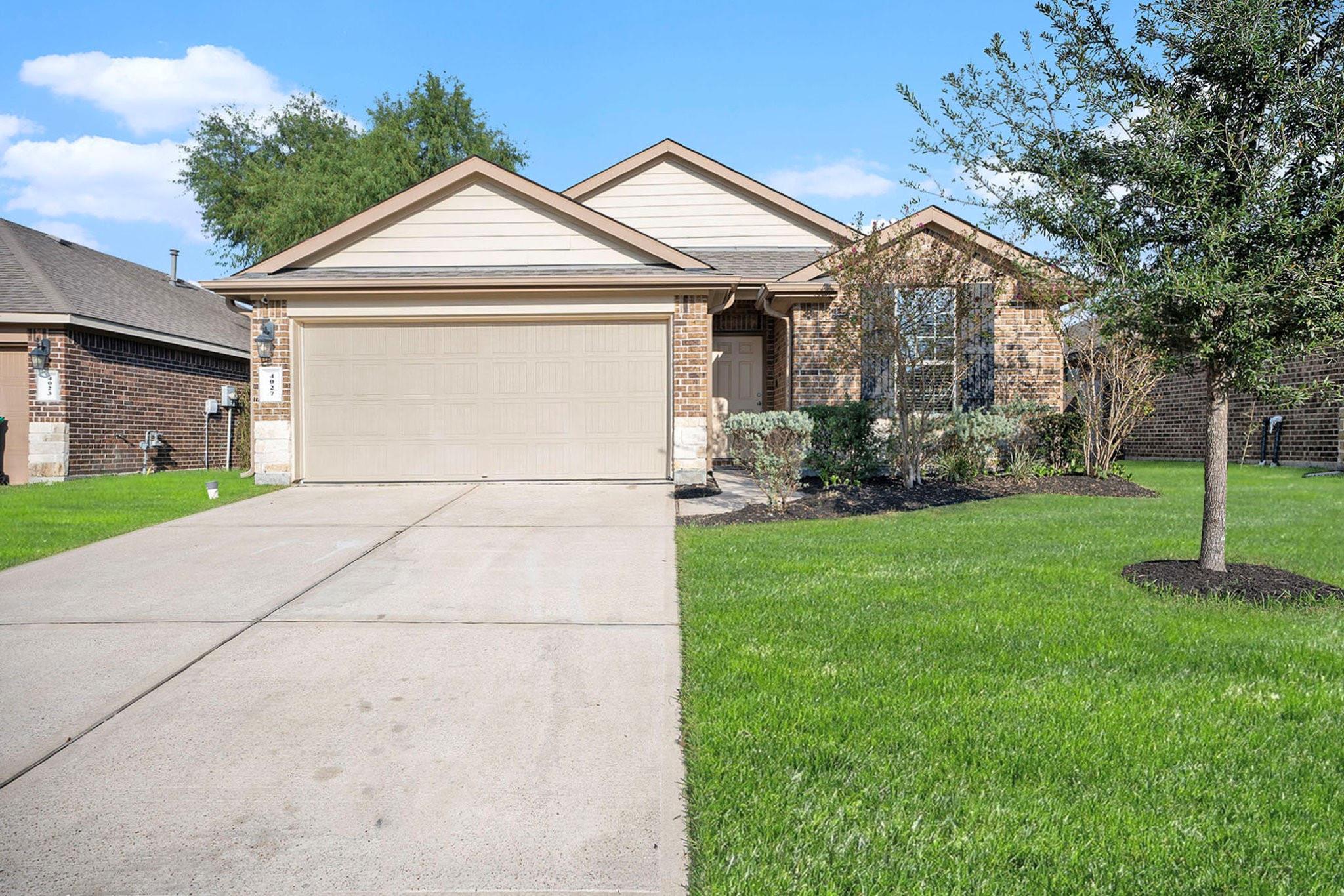 4027 Spurwing Lane