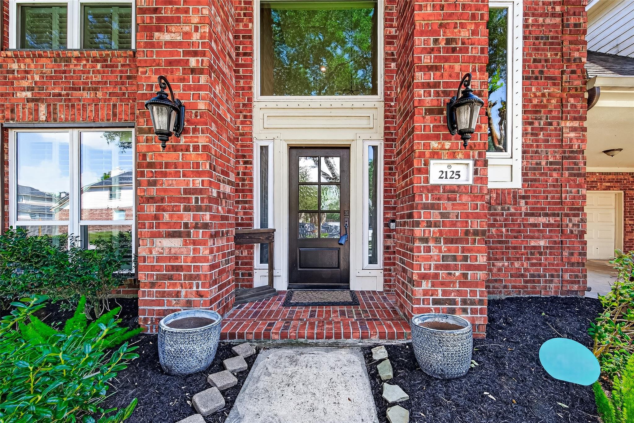 2125 Shaly Breeze Lane
