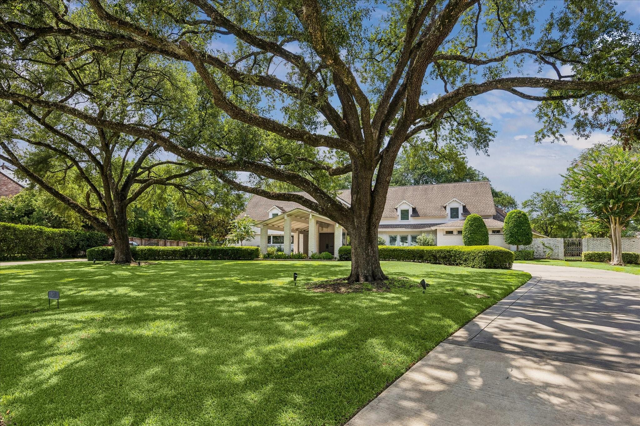 5524 Sturbridge Drive