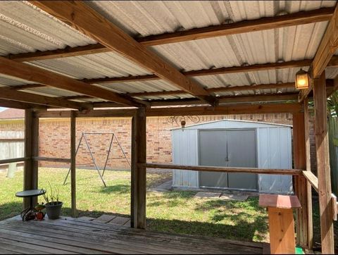 Tiny photo for 132 Cotton Drive, Lake Jackson, TX 77566 (MLS # 88930504)