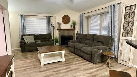 Tiny photo for 132 Cotton Drive, Lake Jackson, TX 77566 (MLS # 88930504)