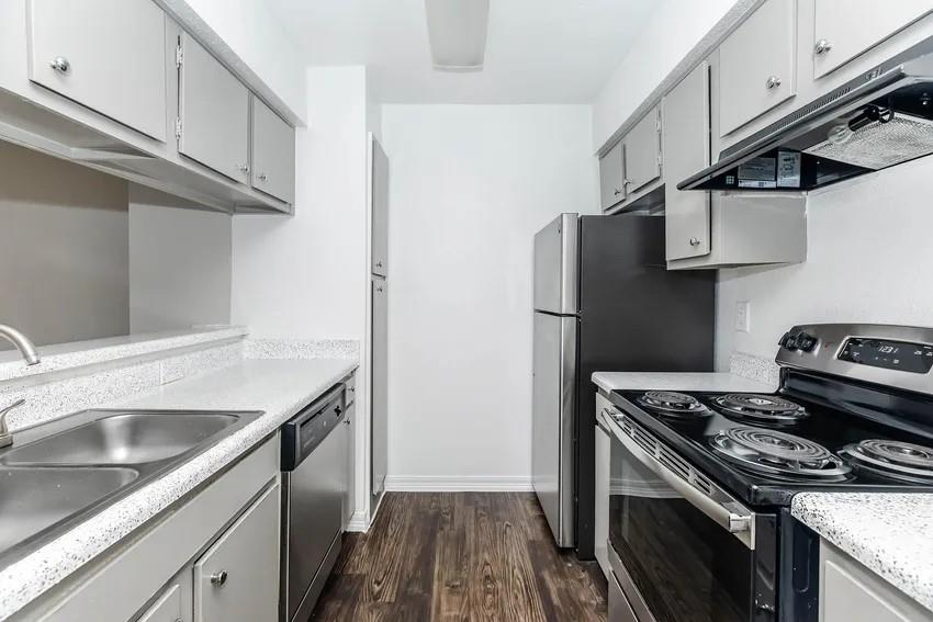 4400 Memorial Drive 12-3084