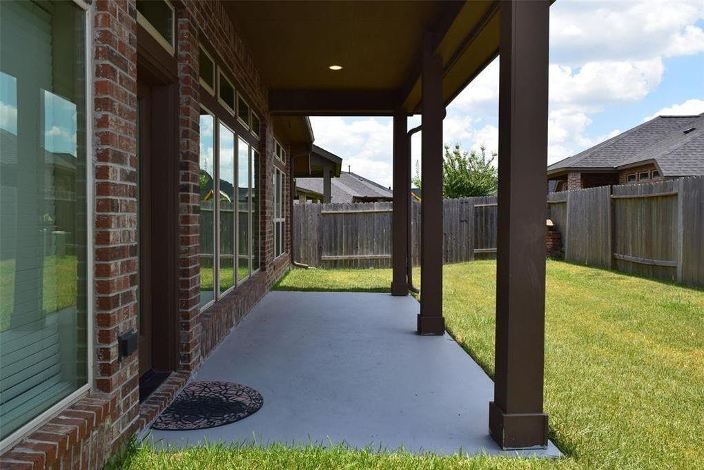 2911 Naples Park Lane Lane
