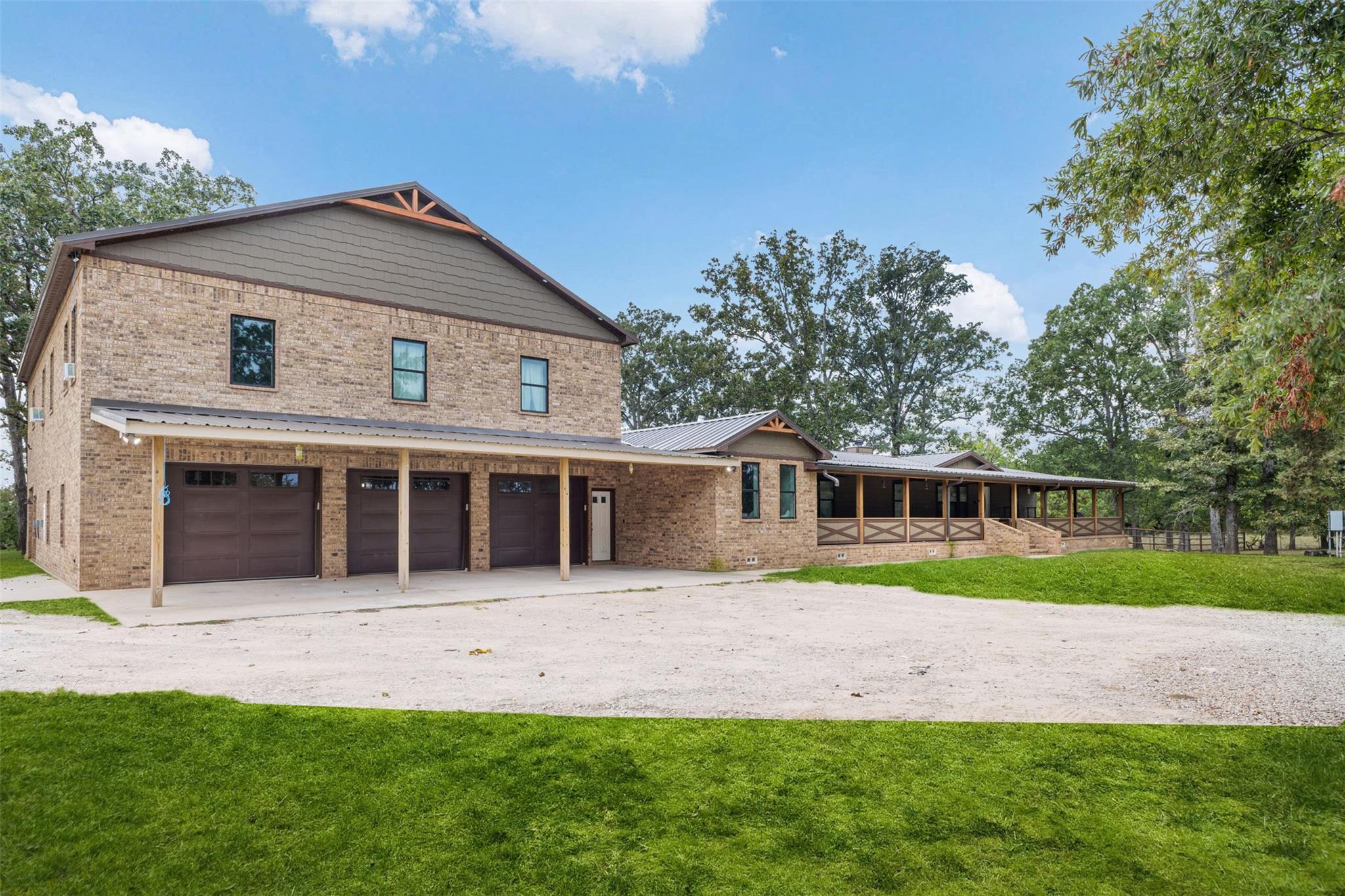 194 County Road 2220