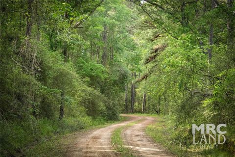 Photo of 0 County Road 4690, Kennard, TX 75847 (MLS # 22936147) Photo of 0 County Road 4690, Kennard, TX 75847 (MLS # 22936147)